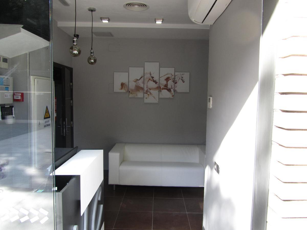 H La Cabana Pozuelo de Alarcon Exterior photo